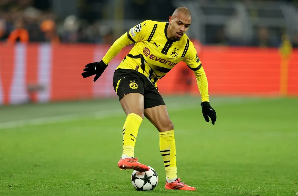 Donyell Malen, el fichaje que persigue Aston Villa.