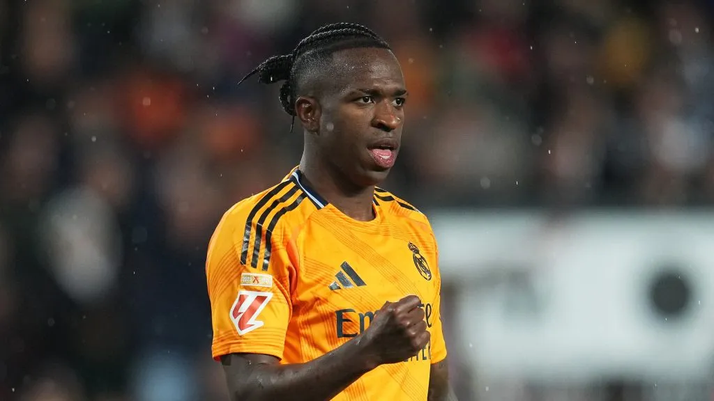 LaLiga sancionó a Vinícius Júnior tras su expulsión frente a Valencia. (Getty Images)