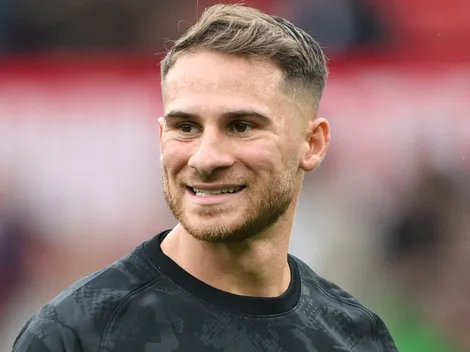 La broma de Alexis Mac Allister a Lisandro Martínez por su gol ante Liverpool