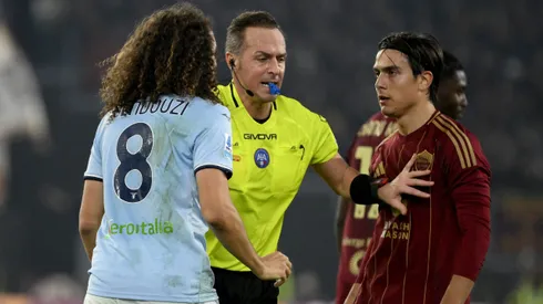 Paulo Dybala le recordó a Mattéo Guendouzi que él ganó 5 títulos de la Serie A y él ninguno.