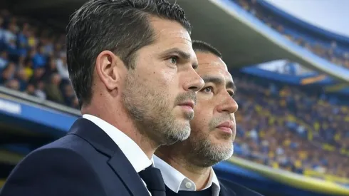 Fernando Gago y Juan Román Riquelme, entrenador y presidente de Boca.