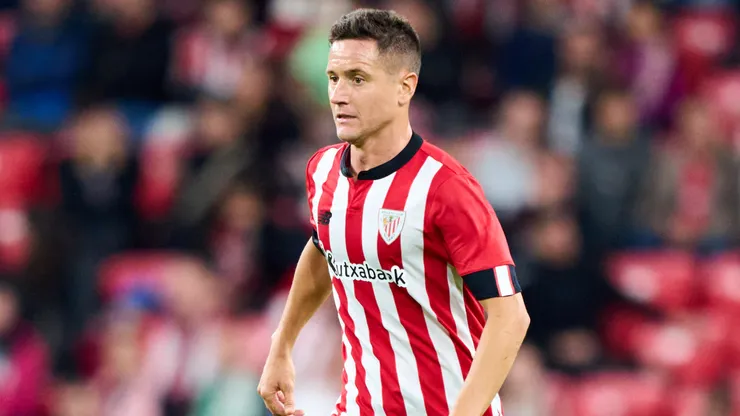 Mientras lo esperan en Boca, Ander Herrera es suplente en Athletic Bilbao ante Barcelona por las semis de la Supercopa de España