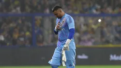 Sergio Romero será operado y Boca le busca reemplazo.