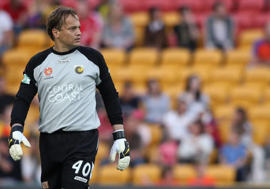 Bosnich con la casaca de Central Coast Mariners en 2008. (Foto: Getty).