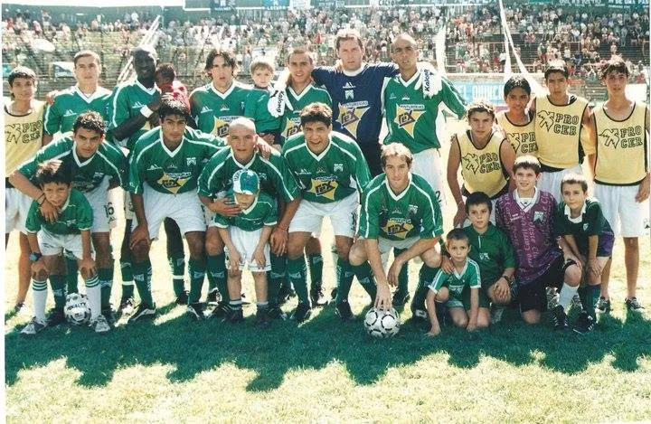 Fueron tres temporadas con Ferro, ascendiendo a la B Nacional. Foto FB.