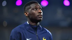 Juventus se debate entre Randal Kolo Muani y el ex Vélez Santiago Castro.