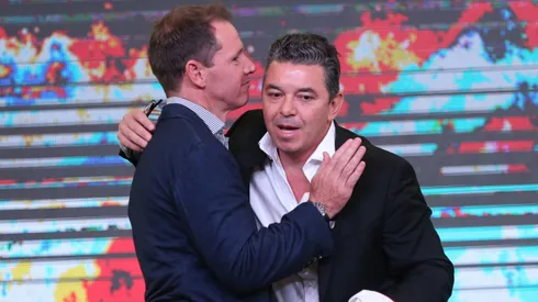 Jorge Brito junto a Marcelo Gallardo durante la presentación oficial del segundo ciclo del DT.