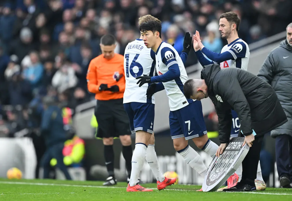 Tottenham no tiene delanteros de las características de Garnacho.
