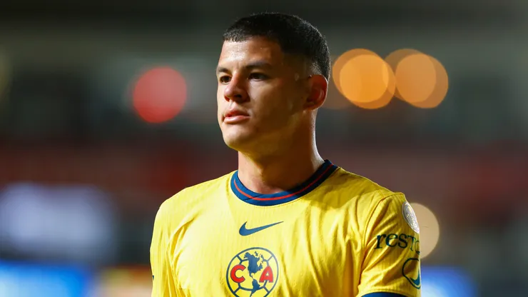 Robert Sánchez, mediocampista del América de México y la selección paraguaya.