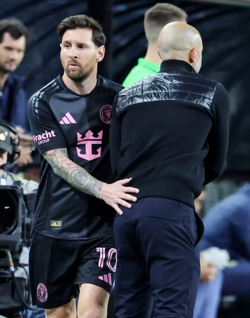 A Mascherano no lo sorprendió la hostilidad de los mexicanos con Messi.