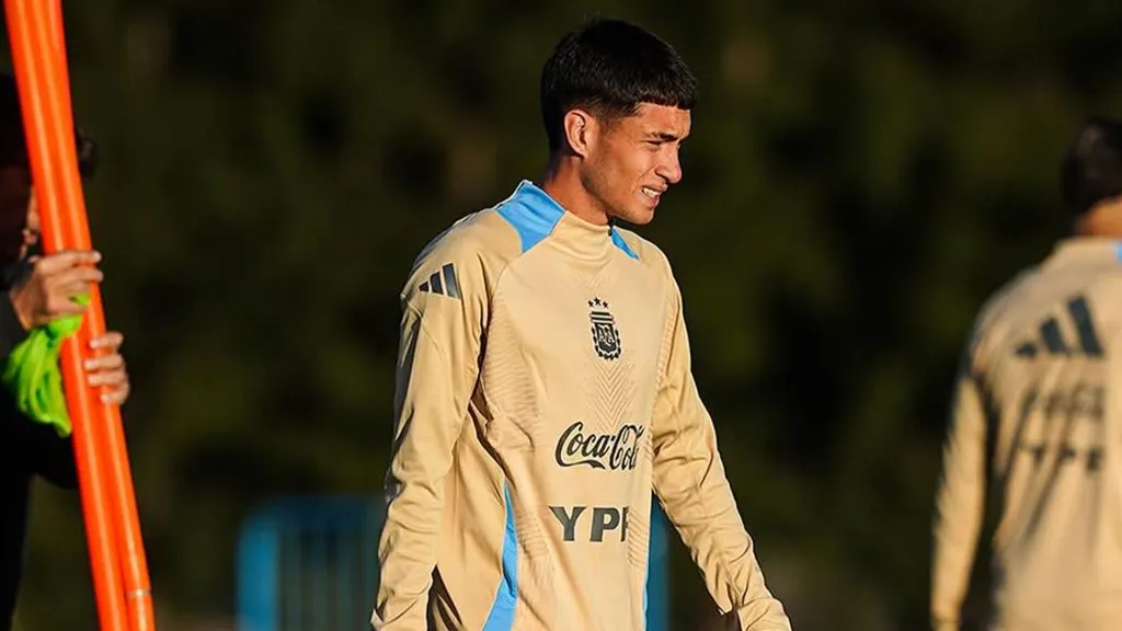 Soulé en los entrenamientos de la Selección Argentina