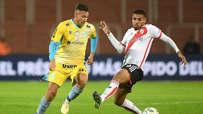 Temperley venció a River por los 16vos de final de la Copa Argentina 2024. (Getty Images)