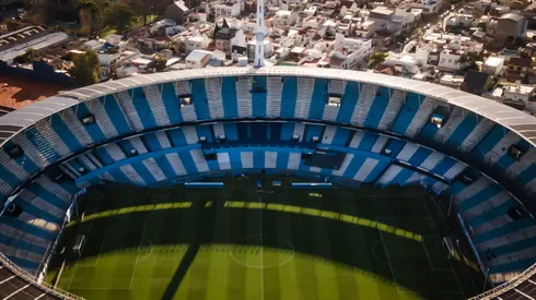 Racing agrandó el Cilindro de Avellaneda