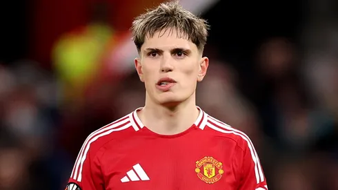 Garnacho sigue en Manchester United.