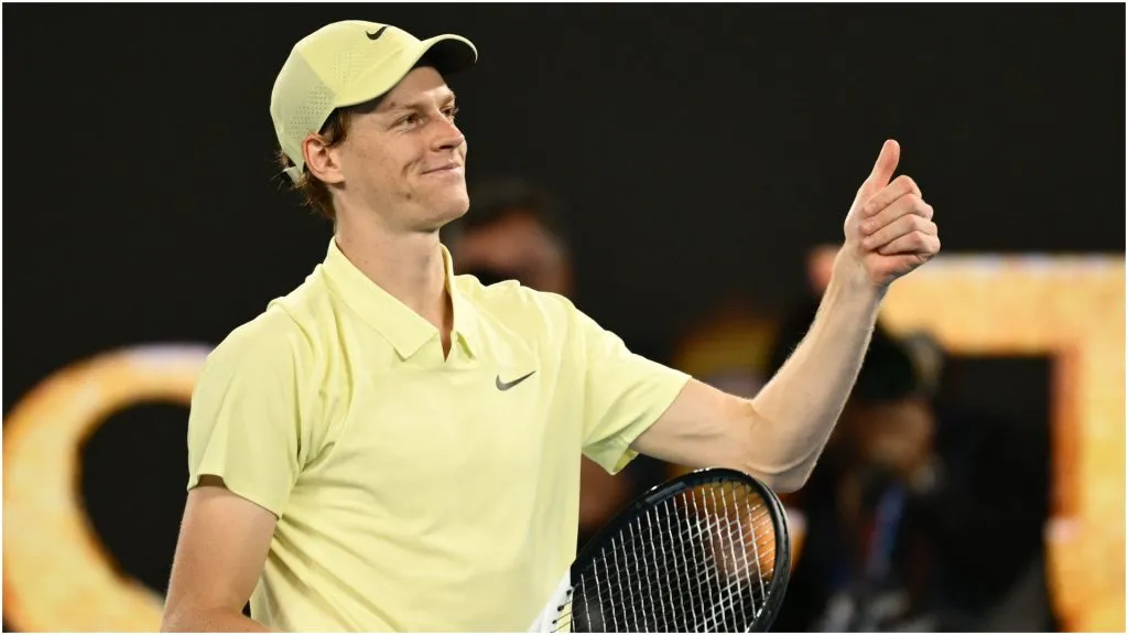 Jannik Sinner en acción.