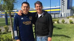 Emiliano Rey, junto a su ex compañero en Boca y ahora presidente, Juan Román Riquelme.