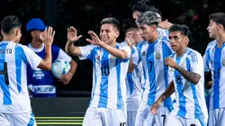 Claudio Echeverri festeja uno de sus goles ante Brasil.