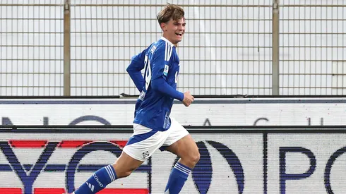 Nico Paz celebra su gol ante Atalanta.
