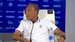 Hinchas violentos de Gimnasia obligaron a suspender la conferencia de prensa de Russo tras el triunfo de San Lorenzo