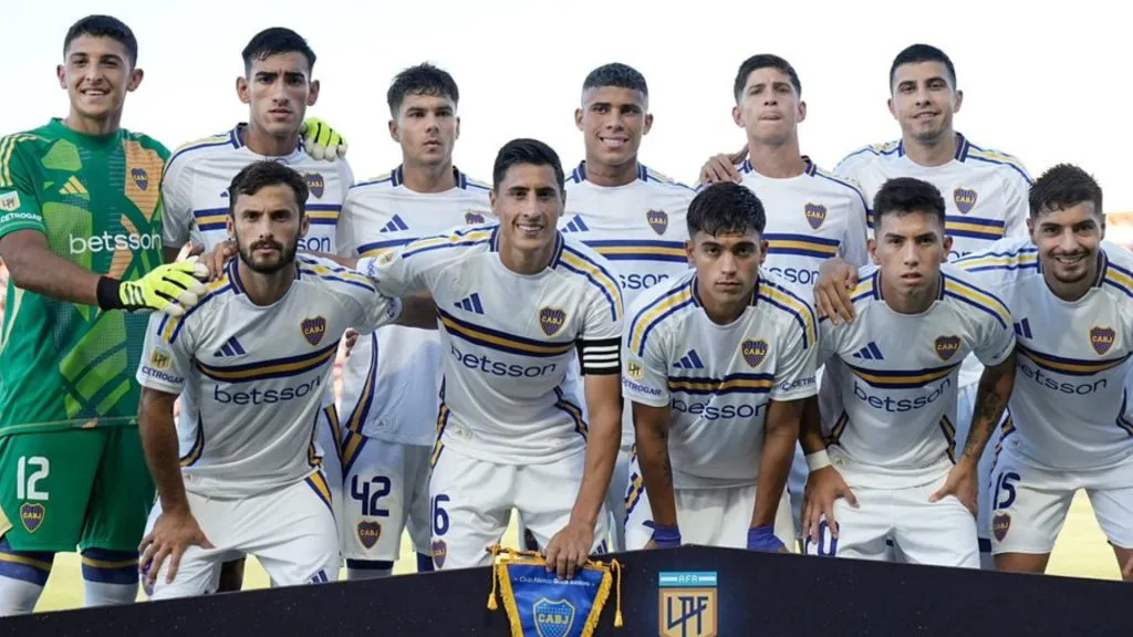 Los titulares de Boca ante Unión.