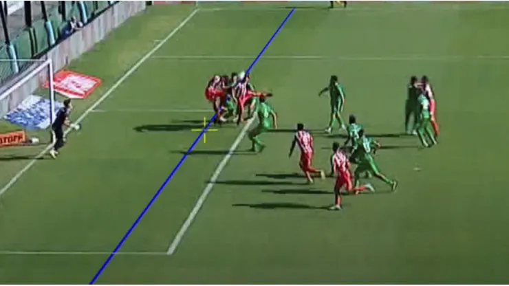 Revelan el audio del VAR del polémico gol de Barracas Central contra Banfield: "Muy fina"