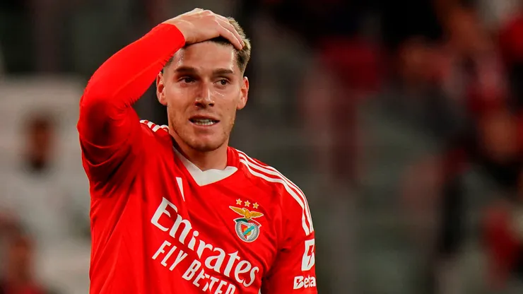 En River están atentos a la situación de Rollheiser en Benfica: los detalles