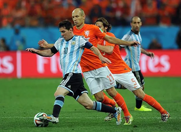 Robben y Messi en Brasil 2014