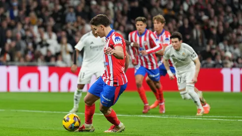 Gol de Julián: picó un penal en el Bernabéu para poner en ventaja al Atlético