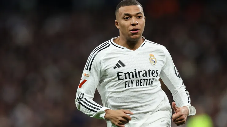 Kylian Mbappé suma 22 goles en 34 partidos oficiales en lo que va de la temporada.