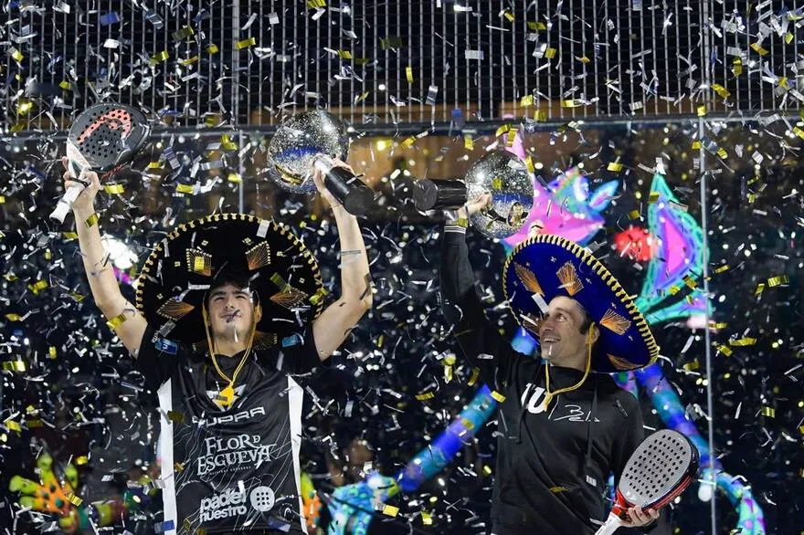 Arturo Coello y Fernando Belasteguín celebrando el Major de Monterrey.