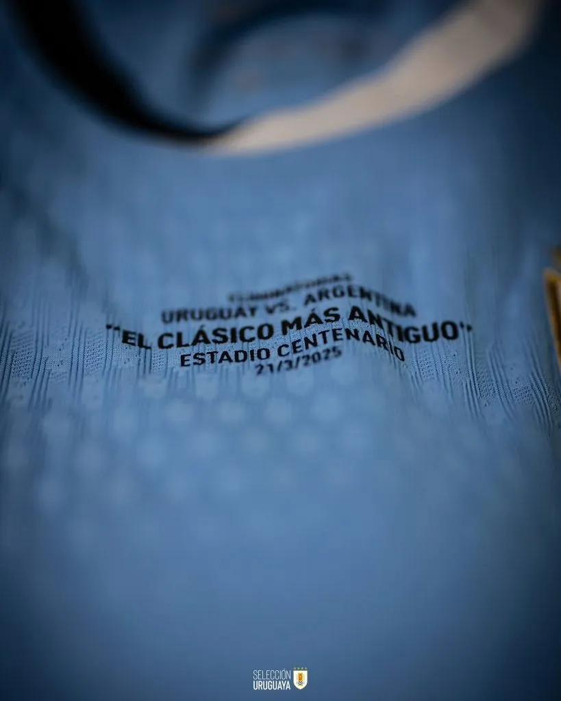 La camiseta que utilizará Uruguay ante Argentina por las Eliminatorias. (Foto: Prensa Selección de Uruguay)