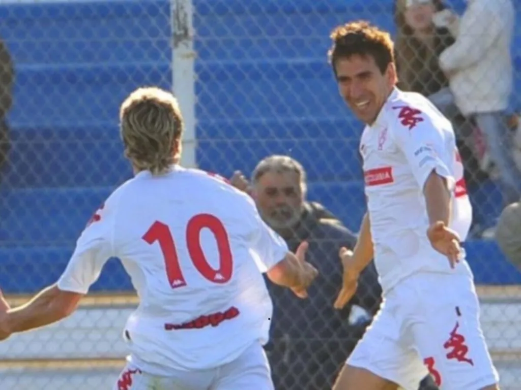 Tavio se sacó las ganas de jugar en Huracán. Foto archivo.
