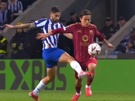 Paulo Dybala se lesionó tras una durísima patada de Alan Varela en Porto vs. Roma