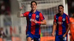 Andrés Vombergar marcó un doblete en el último partido de San Lorenzo.