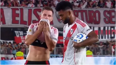 Galoppo y Borja dialogan antes del penal