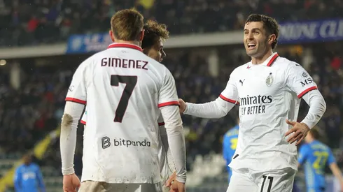 Christian Pulisic, Santi Giménez y Joao Félix, figuras del Milan.