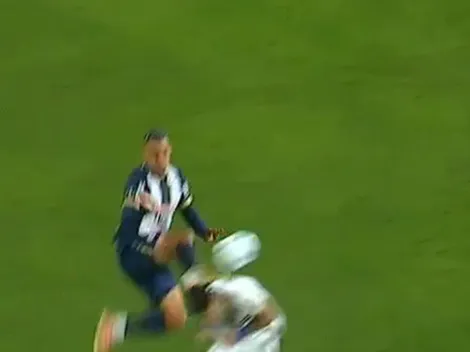 ¿Era roja? La patada a la cabeza de Palacios que reclamó Boca vs. Alianza Lima al minuto de partido