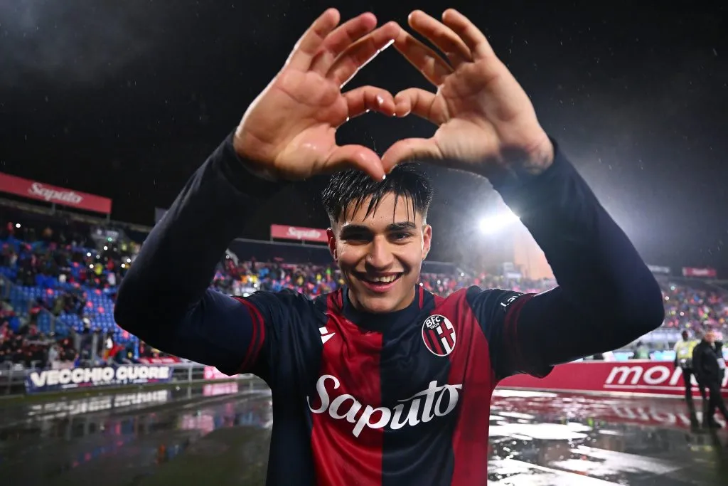 Santiago Castro, delantero del Bologna.