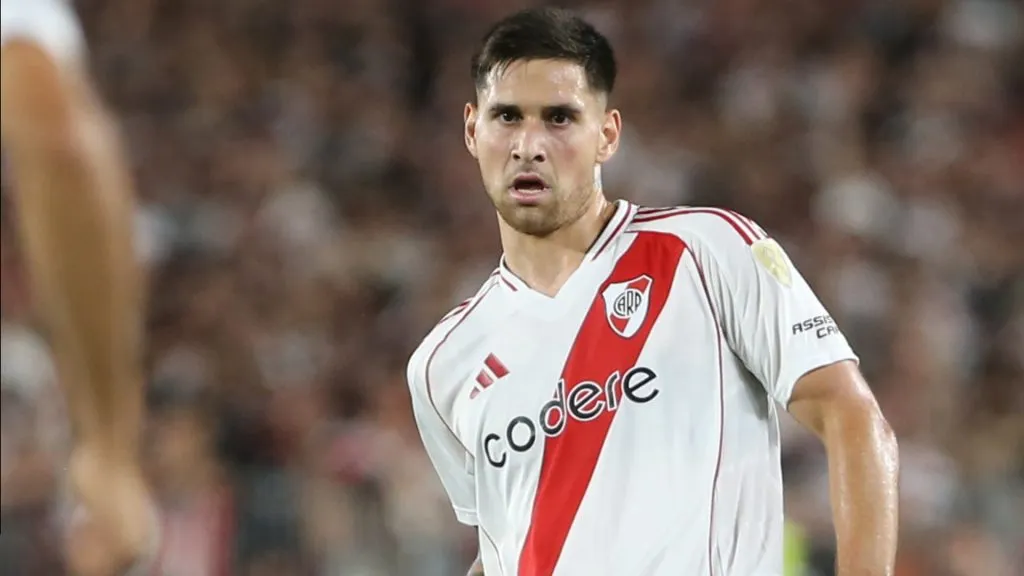 Rodrigo Villagra, mediocampista de River.