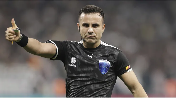 Piero Maza, el árbitro de Racing - Flamengo