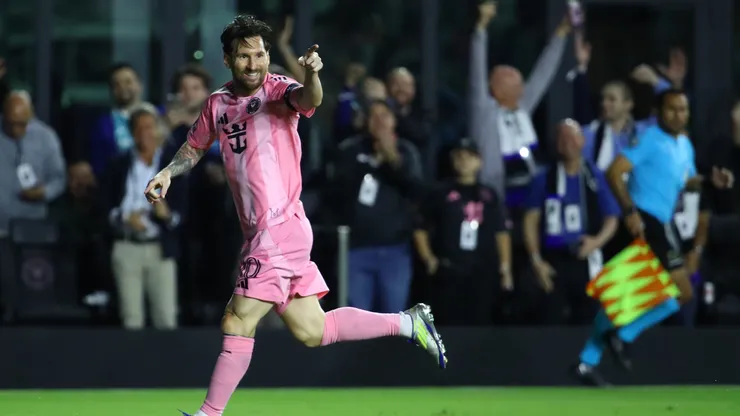 La celebración de Lionel Messi.