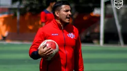 Ganó cinco títulos con Boca, se retiró hace un año y medio y ahora asumió como DT en Bolivia