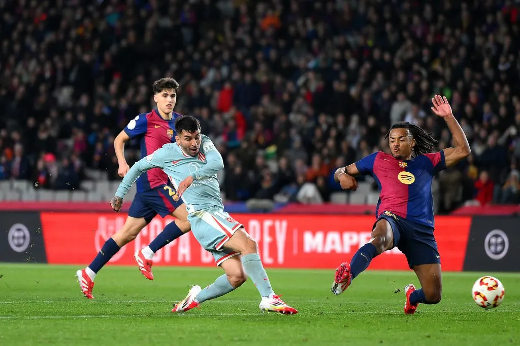 Angelito ante Barcelona. (Foto: Getty).