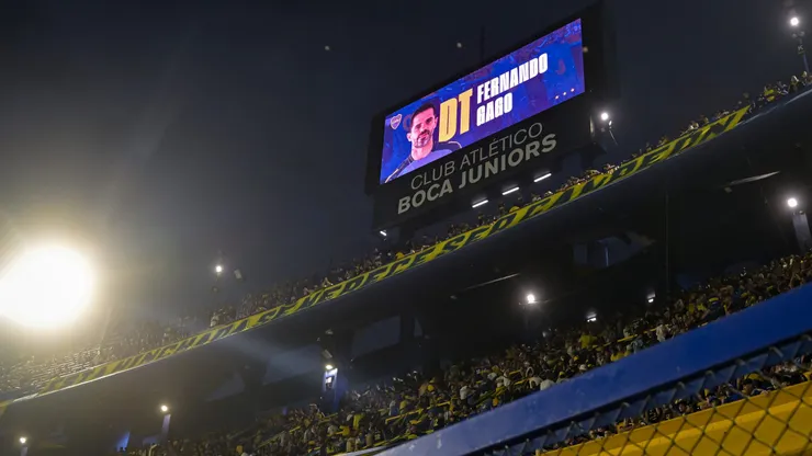 Pese al triunfo, los hinchas de Boca cuestionaron el rendimiento de Cavani