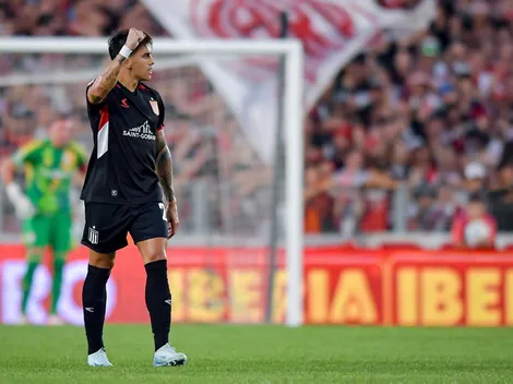 River no jugó bien, perdió ante Estudiantes en el Monumental y desperdició la chance de ser líder