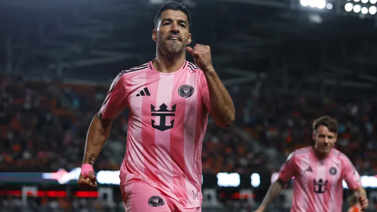 Sin Lionel Messi, Inter Miami derrotó 4 a 1 al Houston Dynamo con un gol y tres asistencias de Luis Suárez.