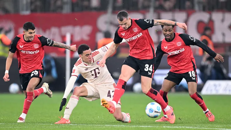 Exequiel Palacios en el último partido entre Bayer Leverkusen y Bayern Múnich.