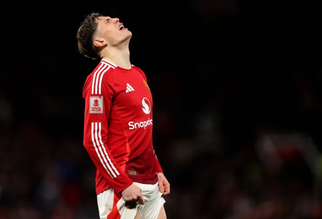 Garnacho necesita mejorar en cancha, si quiere seguir siendo importante para Amorim.