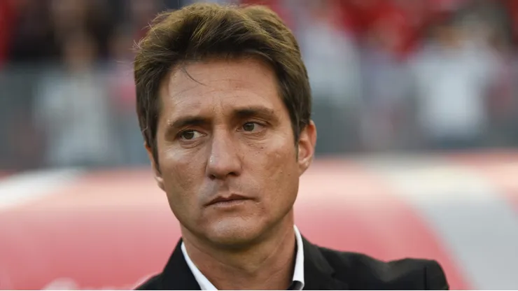 Guillermo Barros Schelotto, posible DT de Vélez.