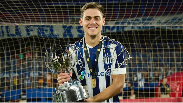 El eufórico mensaje de Girotti tras ganarle la final a River: "En lo más alto del fútbol argentino"